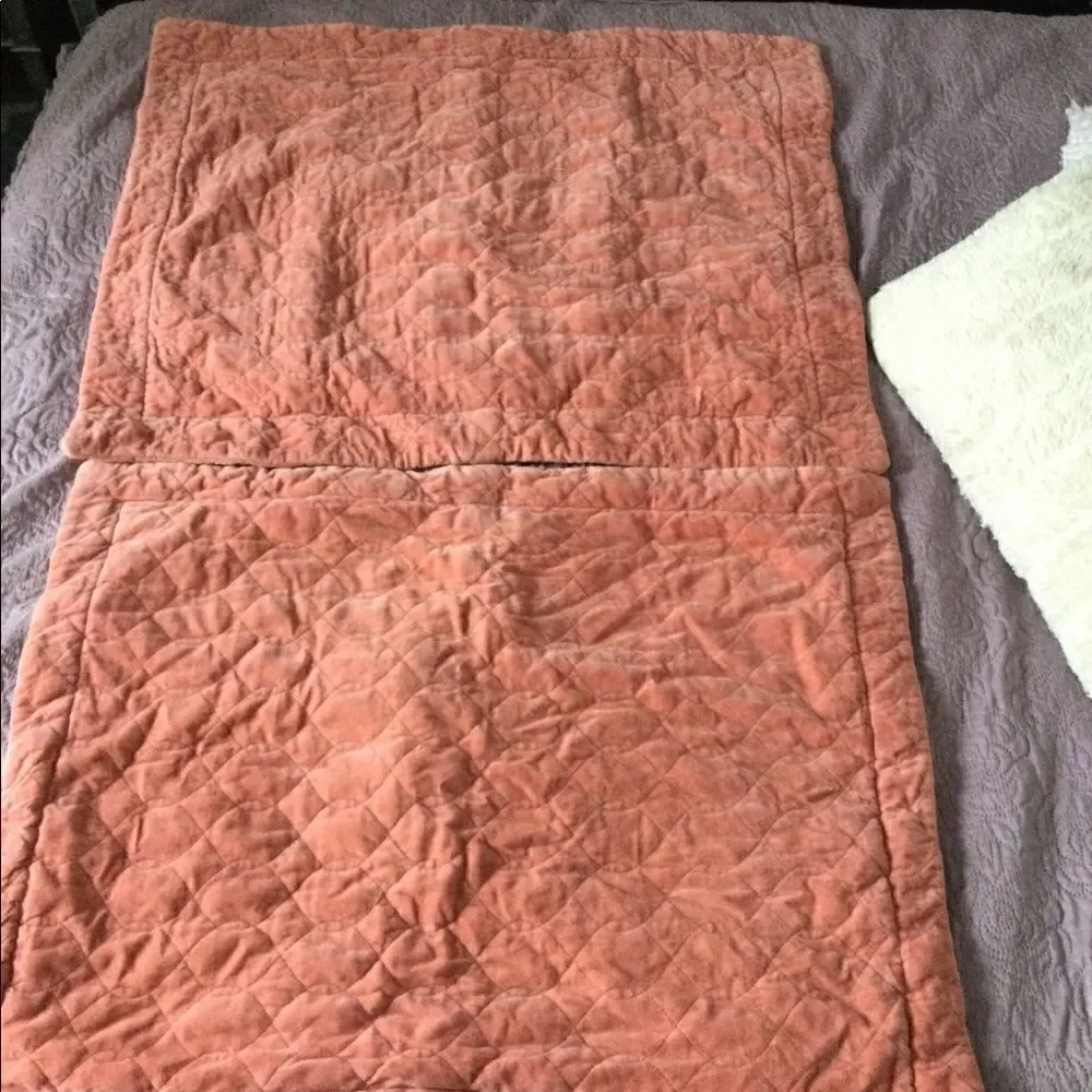 Peach/ salmon cushion cover
